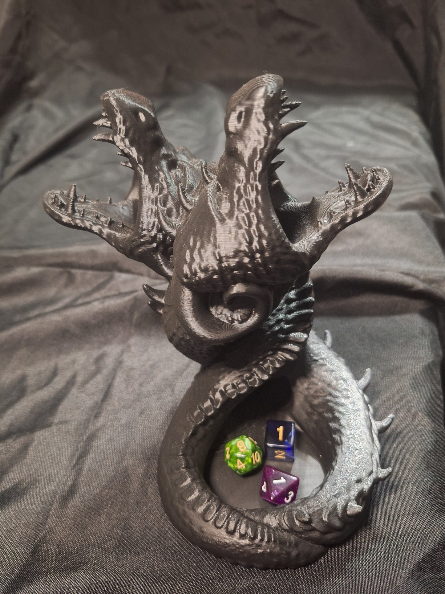 Dueling Wyrms of Gunabash